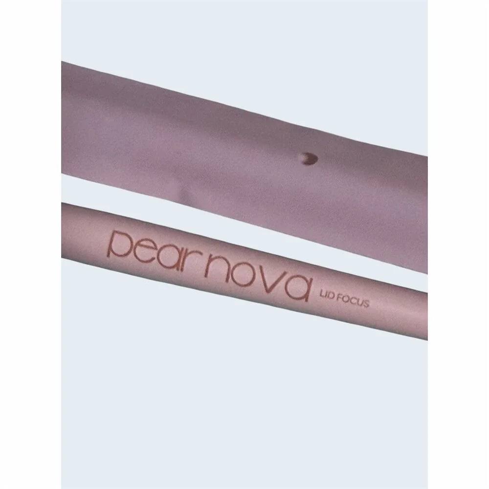 Pear Nova Dear Nova Lid Focus Eye Brush + Pink Zipper Makeup Bag Pouch Set